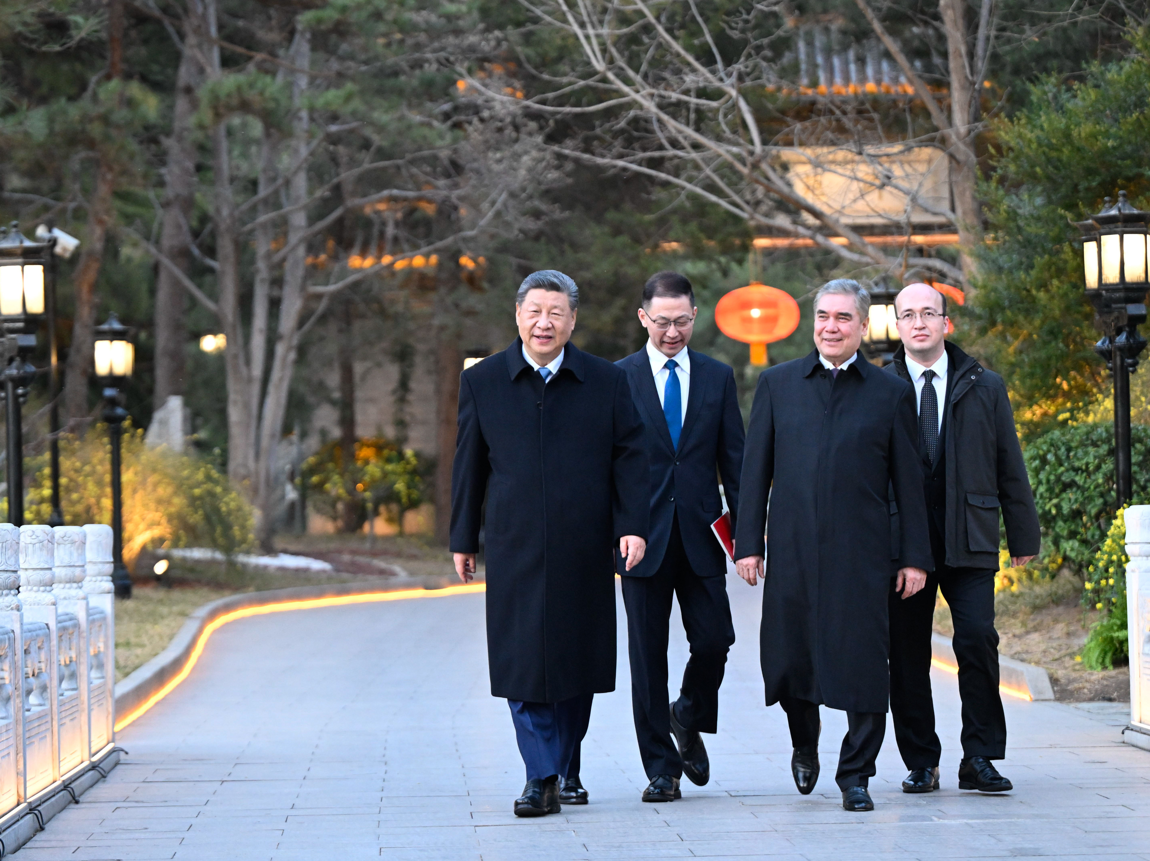 2026年3月18日，國家主席習(xí)近平在北京會見土庫曼斯坦民族領(lǐng)袖、人民委員會主席別爾德穆哈梅多夫。